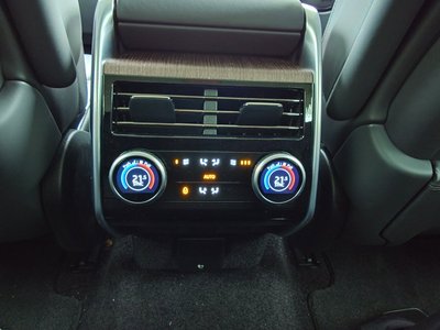 2025 LAND Rover RANGE ROVER — миниатюра 75