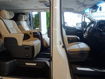صورة مصغرة 54 لـ 2022 Toyota GRAND ACE