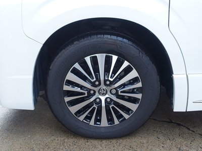 صورة مصغرة 23 لـ 2022 Toyota GRAND ACE