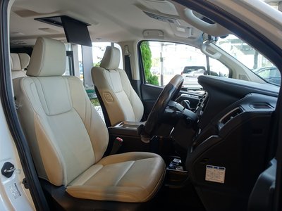 صورة مصغرة 27 لـ 2022 Toyota GRAND ACE