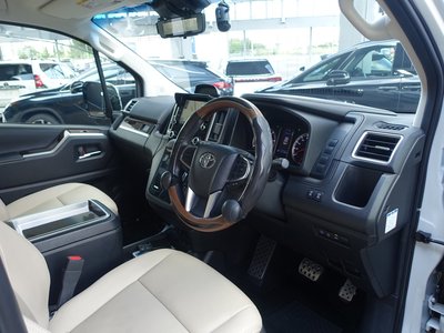 صورة مصغرة 50 لـ 2022 Toyota GRAND ACE