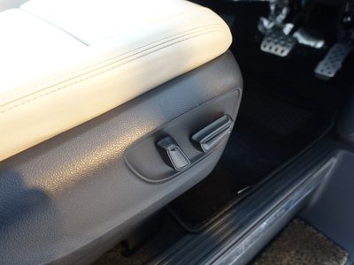 صورة مصغرة 28 لـ 2022 Toyota GRAND ACE