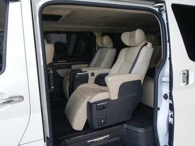 صورة مصغرة 51 لـ 2022 Toyota GRAND ACE