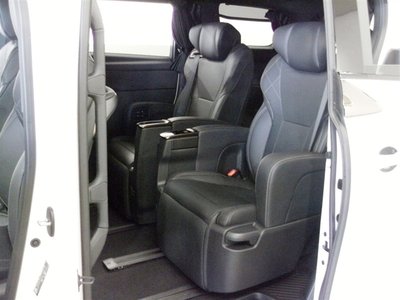 2026 Toyota VELLFIRE 照片 12