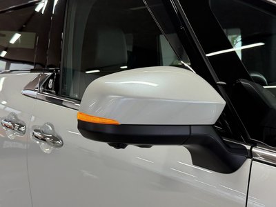 2024 Toyota ALPHARD — фото 32