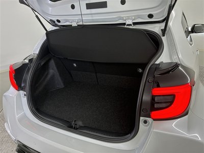 2025 Toyota GR YARIS thumbnail 32