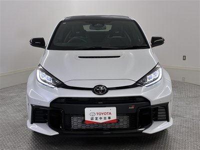 2025 Toyota GR YARIS thumbnail 29