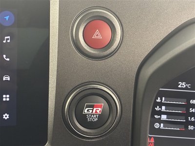 صورة 15 لـ 2025 Toyota GR YARIS