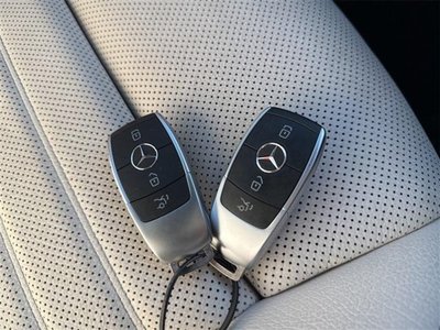 صورة 19 لـ 2019 Mercedes-BENZ C-CLASS AMG