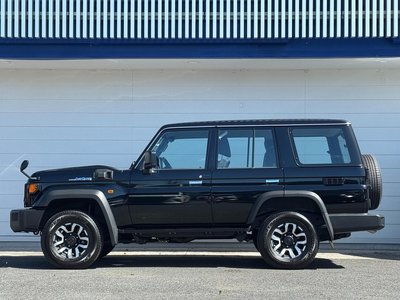 2026 Toyota LAND CRUISER 70 thumbnail 19