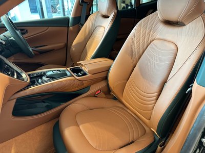 2024 Aston Martin DBX thumbnail 25