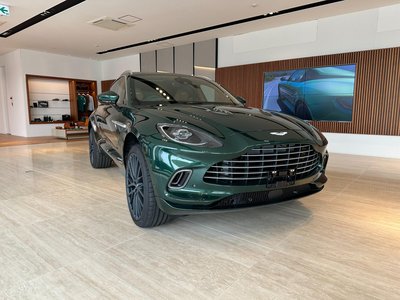 2024 Aston Martin DBX thumbnail 7