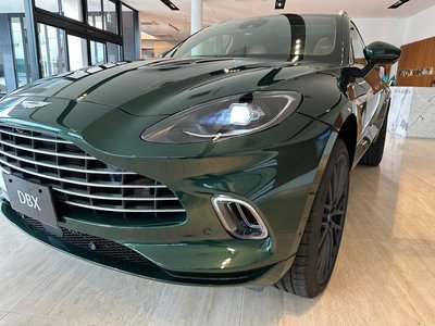 2024 Aston Martin DBX thumbnail 43
