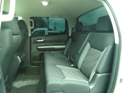 صورة 7 لـ 2019 Toyota TUNDRA