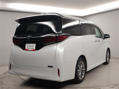 صورة 3 لـ 2024 Toyota ALPHARD