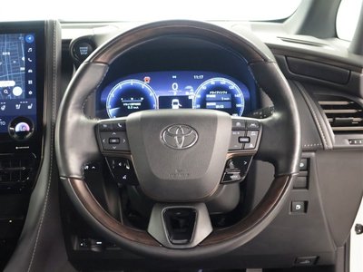صورة 6 لـ 2024 Toyota ALPHARD