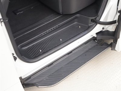 صورة 31 لـ 2024 Toyota ALPHARD
