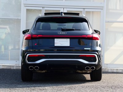 2025 AUDI SQ5 photo 8