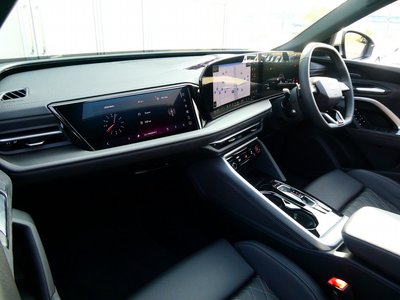 2025 AUDI SQ5 photo 15