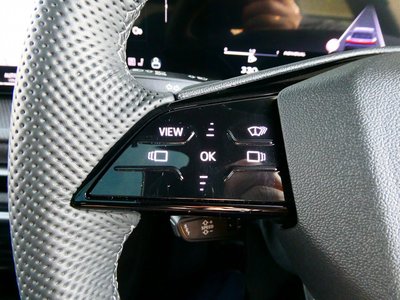 2025 AUDI SQ5 thumbnail 23