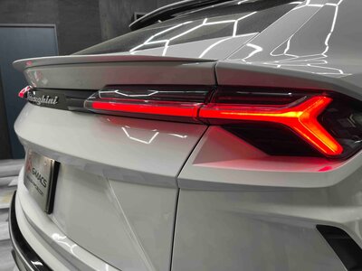 2019 Lamborghini URUS — фото 20