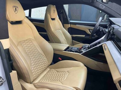 2019 Lamborghini URUS — фото 45