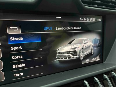 2019 Lamborghini URUS — фото 50