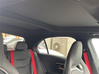 صورة مصغرة 19 لـ 2024 Mercedes-BENZ C-CLASS AMG