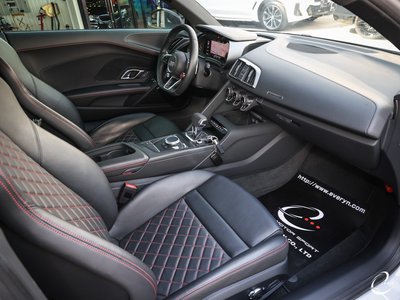 2019 AUDI R8 thumbnail 111