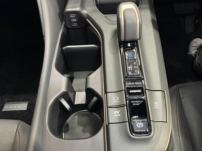 صورة مصغرة 78 لـ 2023 Toyota CROWN CROSSOVER