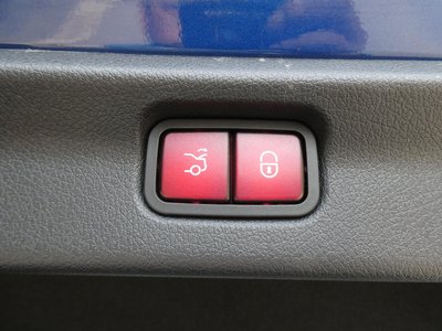 2023 Mercedes-BENZ EQE AMG photo 38