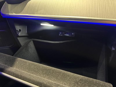 2025 Mercedes-BENZ GLC 缩略图 77