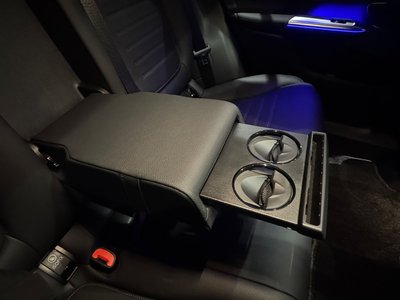 2025 Mercedes-BENZ GLC 缩略图 33