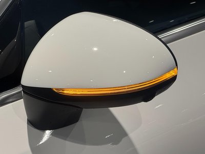 2025 Mercedes-BENZ GLC 缩略图 12
