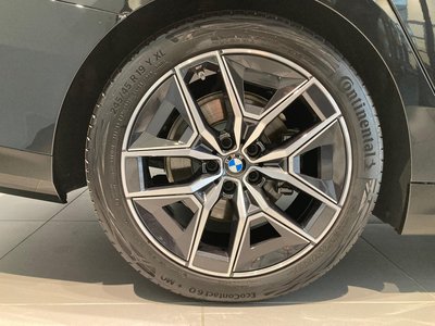 2024 BMW 5 SERIES 照片 8
