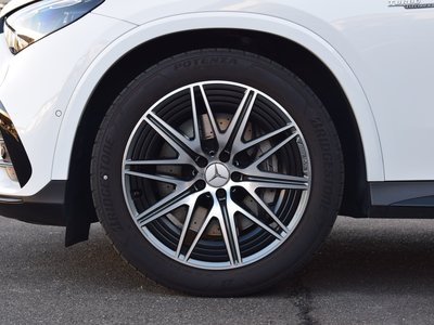 صورة 3 لـ 2025 Mercedes-BENZ GLC AMG
