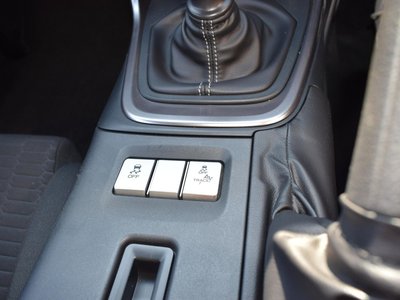 صورة 31 لـ 2022 Toyota GR86