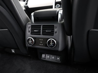 2021 LAND Rover DISCOVERY thumbnail 18