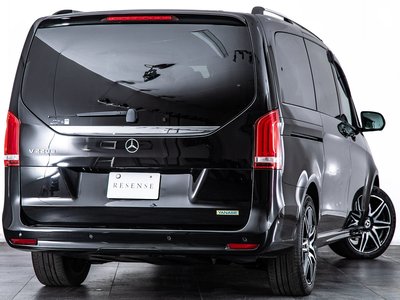 2022 Mercedes-BENZ V-CLASS photo 3