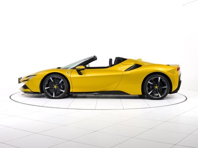 صورة 8 لـ 2023 Ferrari SF90 SPIDER