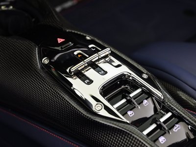 2023 Ferrari SF90 SPIDER 缩略图 23