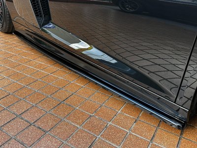صورة 17 لـ 2017 AUDI R8 SPYDER
