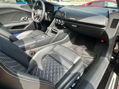 صورة 59 لـ 2017 AUDI R8 SPYDER
