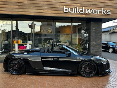 صورة 5 لـ 2017 AUDI R8 SPYDER