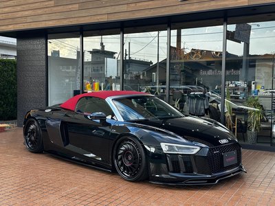 صورة 18 لـ 2017 AUDI R8 SPYDER
