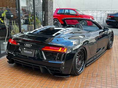 صورة 29 لـ 2017 AUDI R8 SPYDER