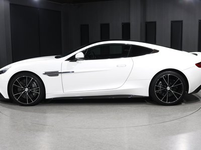 2013 Aston Martin VANQUISH — фото 10