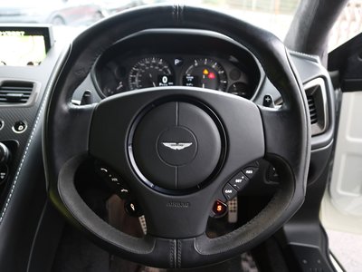 2013 Aston Martin VANQUISH — фото 17