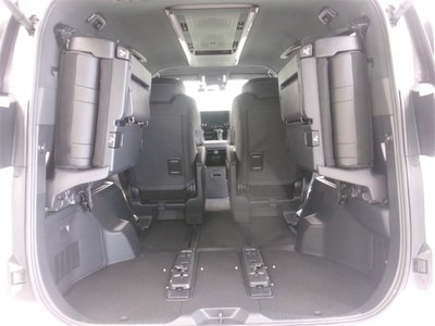 2023 Toyota ALPHARD 照片 18