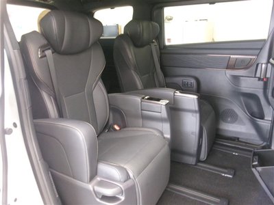 2023 Toyota ALPHARD 照片 16